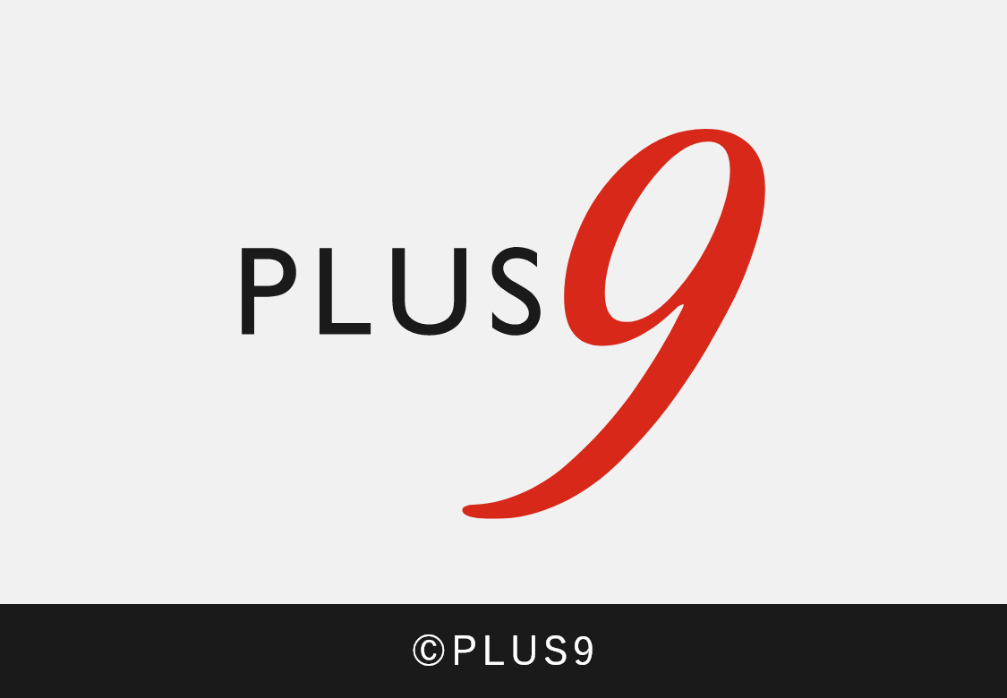 ©PLUS9